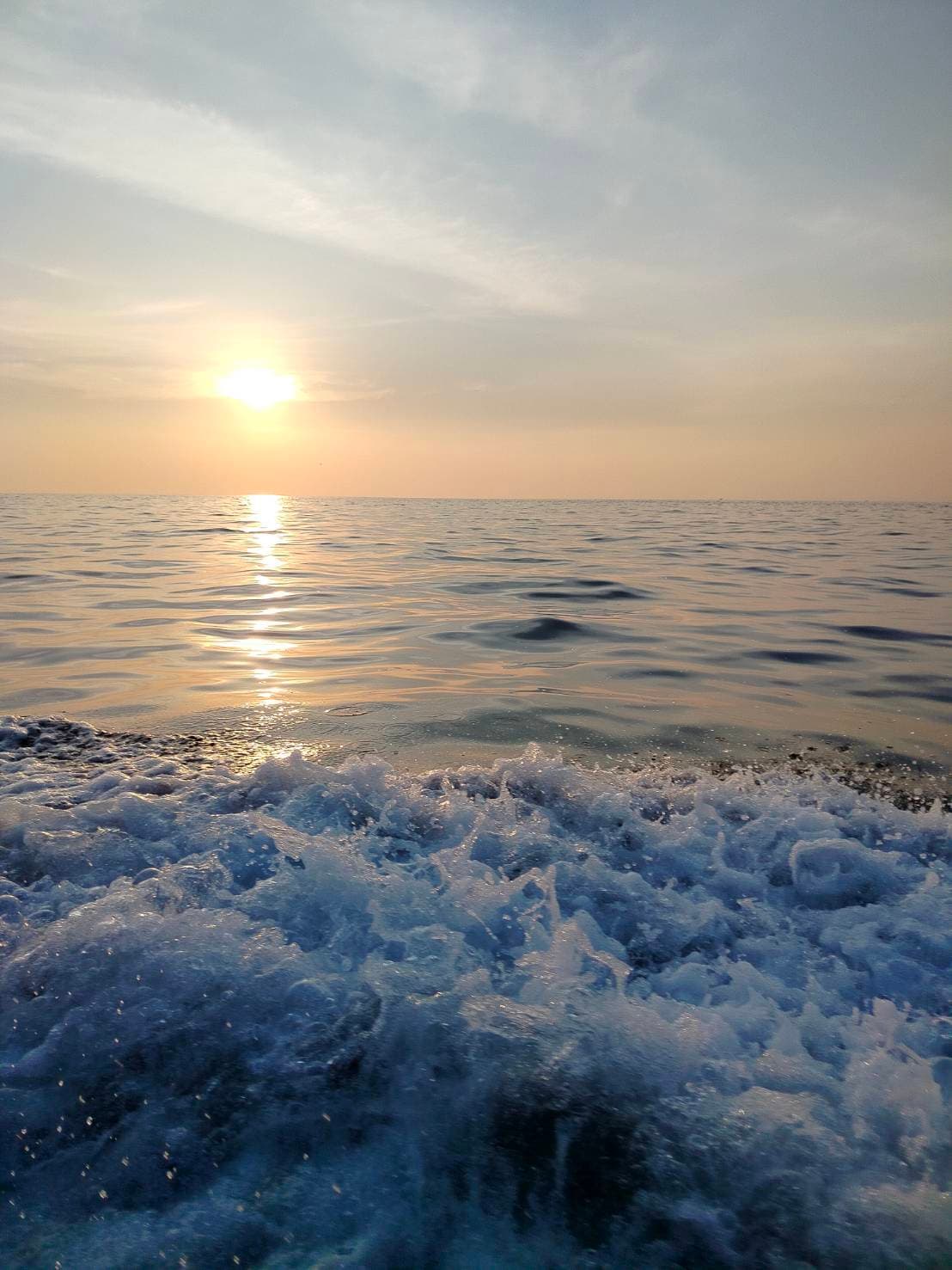 Phi Phi Sunrise Private Speedboat Tour image 3