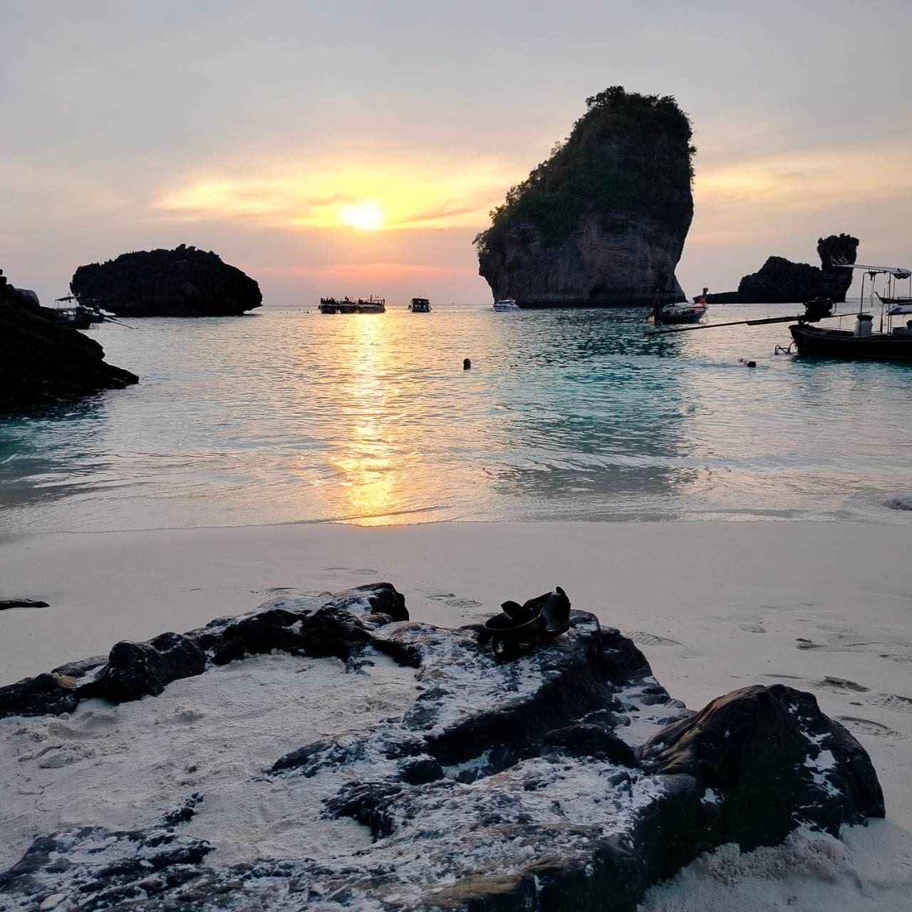 Maya Bay & Phi Phi Islands Sunrise Private Speedboat Tour - Gallery image 1