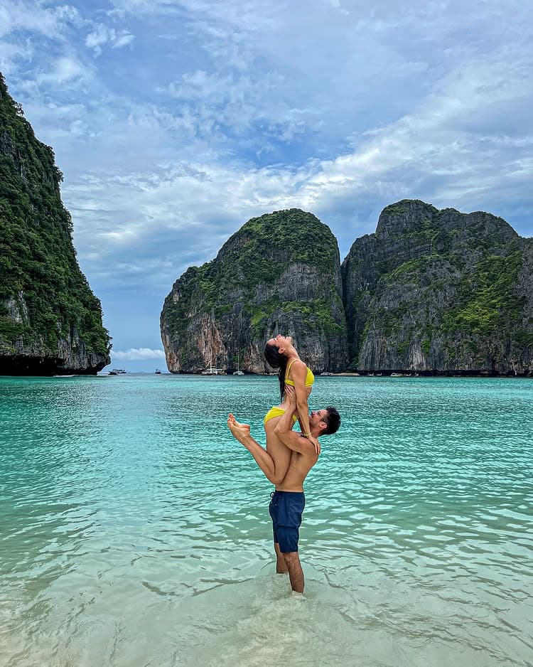 Maya Bay & Phi Phi Islands Sunrise Private Speedboat Tour - Gallery image 3