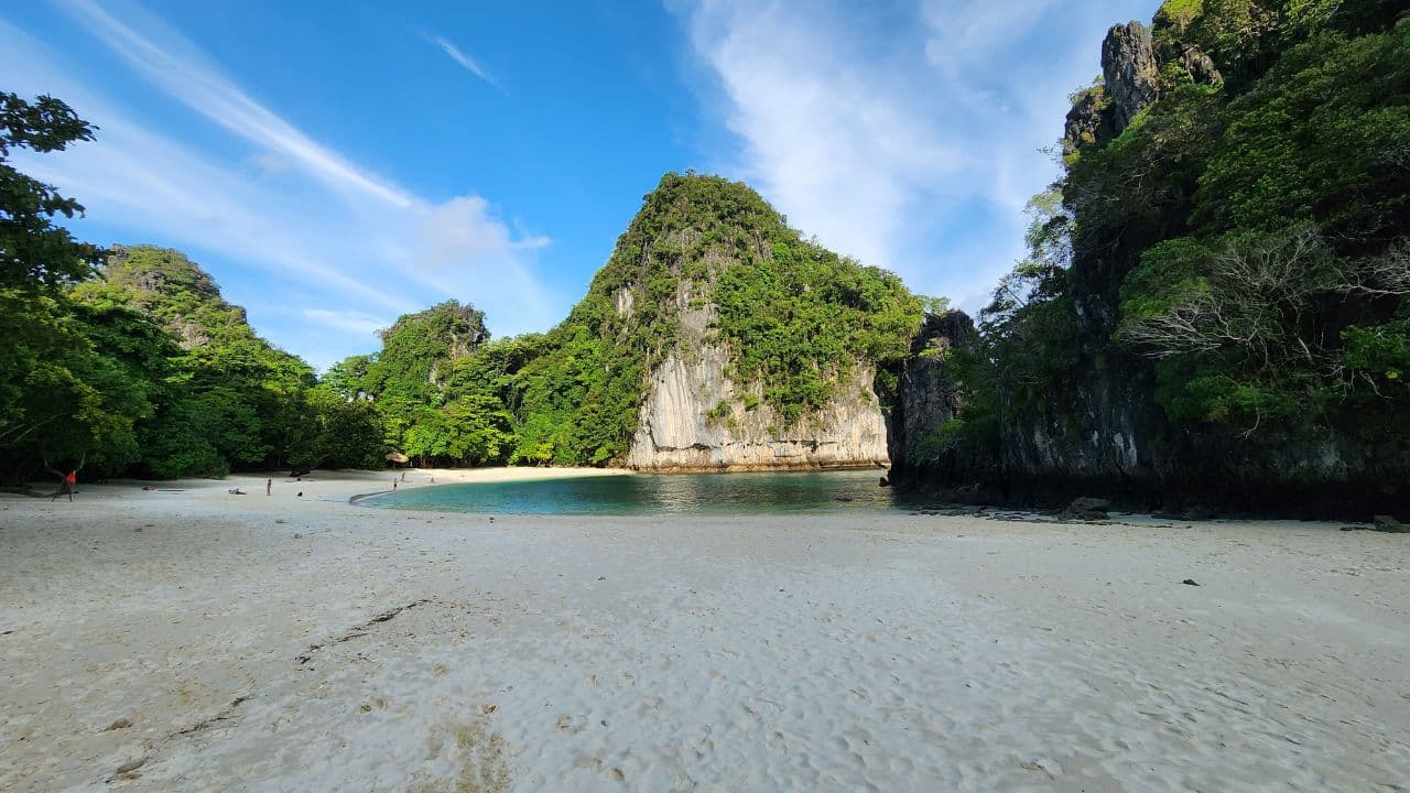 Krabi Islands Private Speedboat Tour - koh hong private beach island boat tour krabi