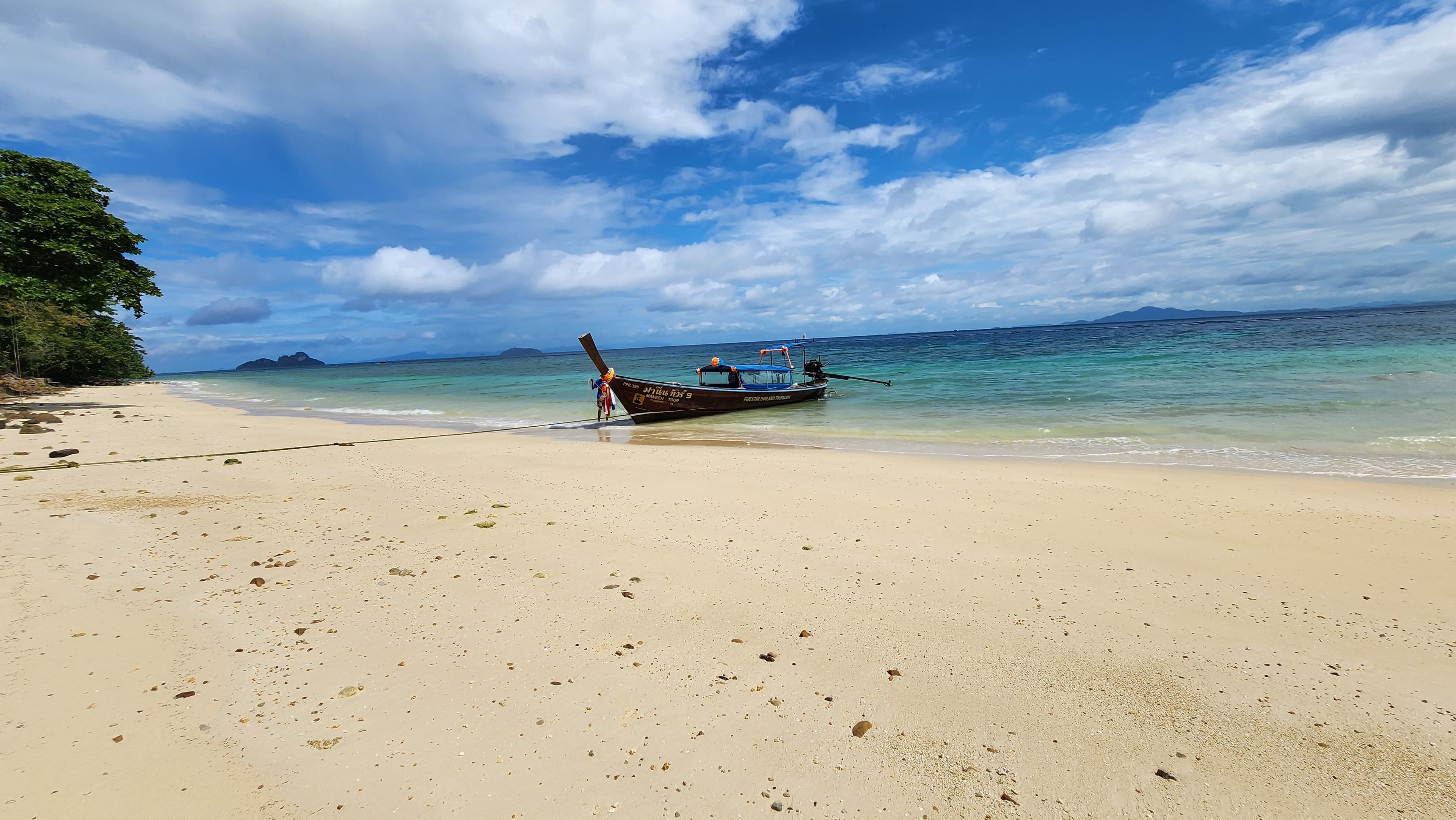 Phi Phi Islands Private Longtail Boat Tour - Gallery Image 8
