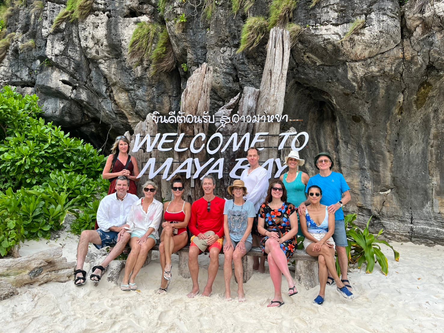 Phi Phi Islands Private Longtail Boat Tour - Maya Bay Phi Phi