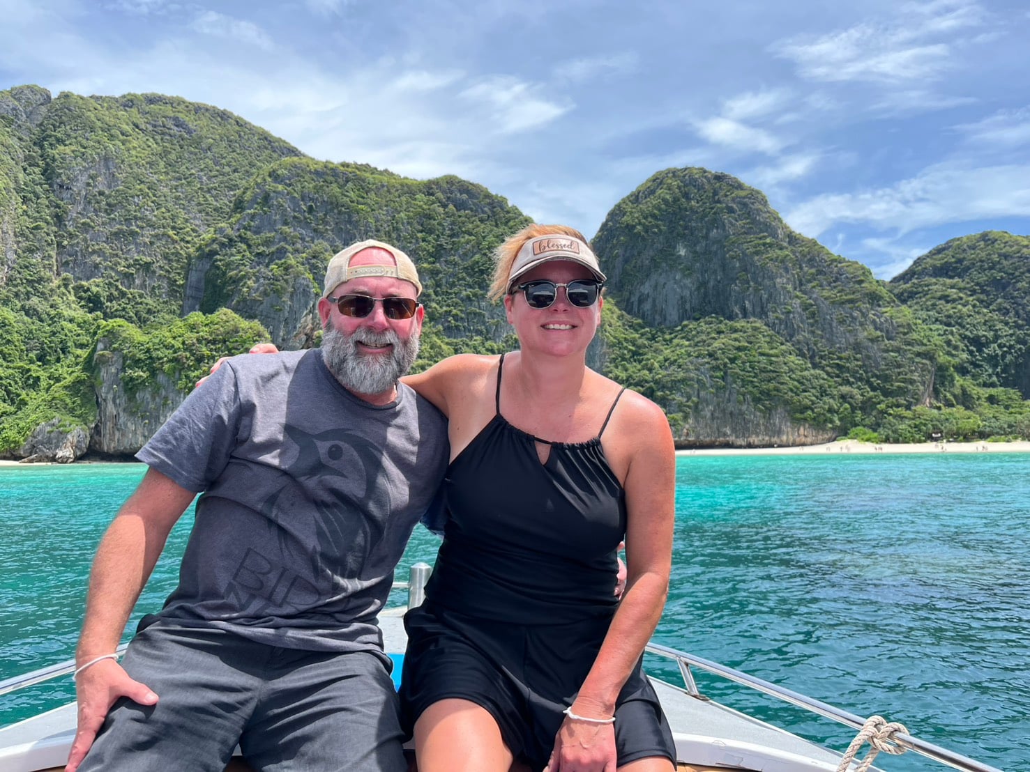 Phi Phi Islands Private Speedboat Tour  - 04 maya bay beach speedboat private charter tour