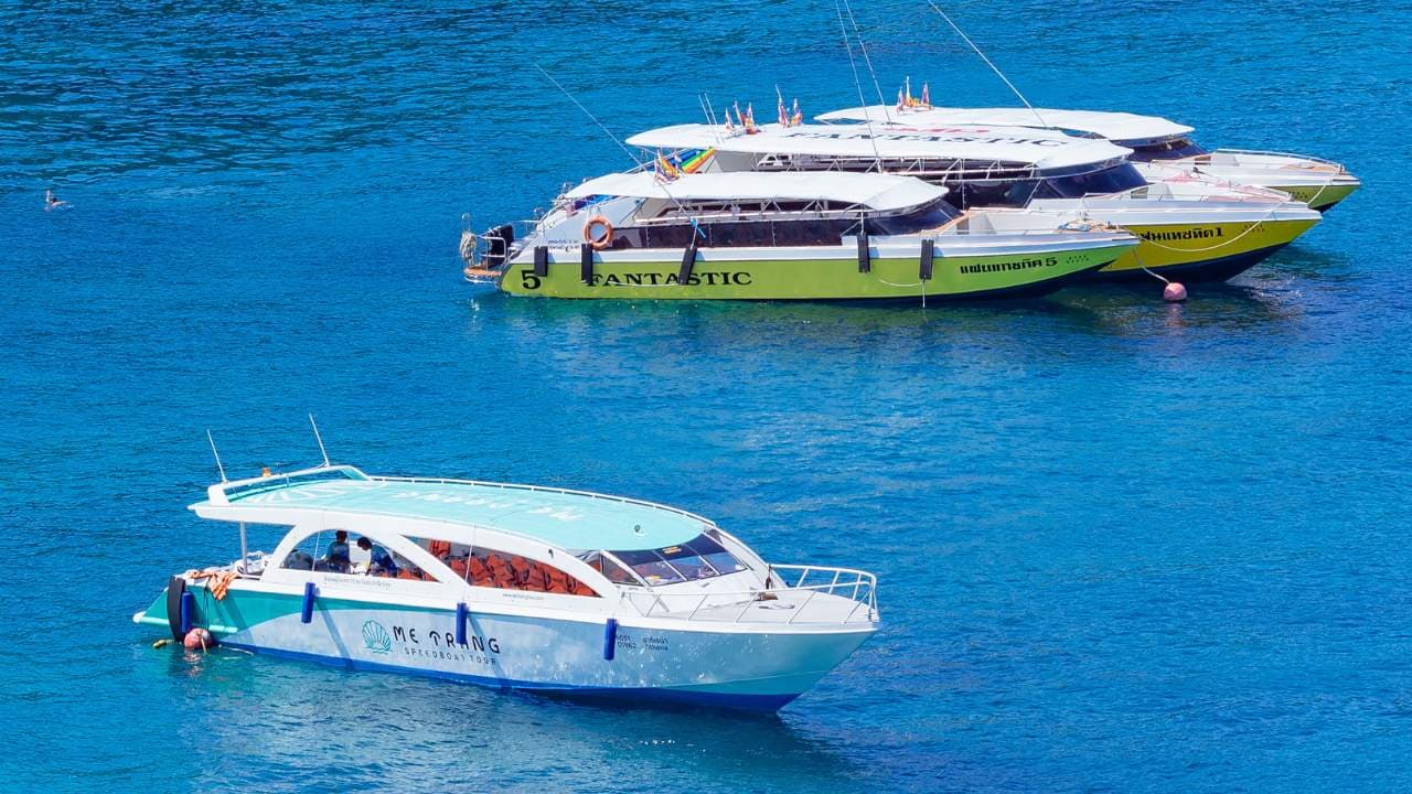 Similan Islands Private Speedboat Tour  - speedboats koh similan tourist boat
