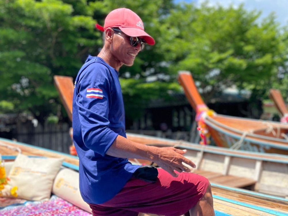 private thai longtail boat captain koh phi phi